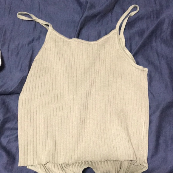 Crop Top! - Picture 2 of 2